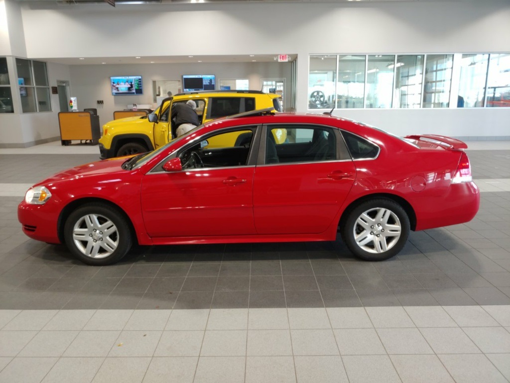 Pre-Owned 2013 Chevrolet Impala LT FWD 4D Sedan